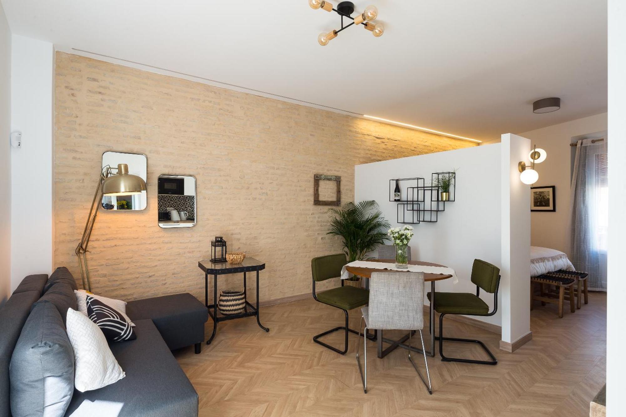 Center Apartment Fully Eqquiped Opcional Breakfast Sevilla Exterior foto