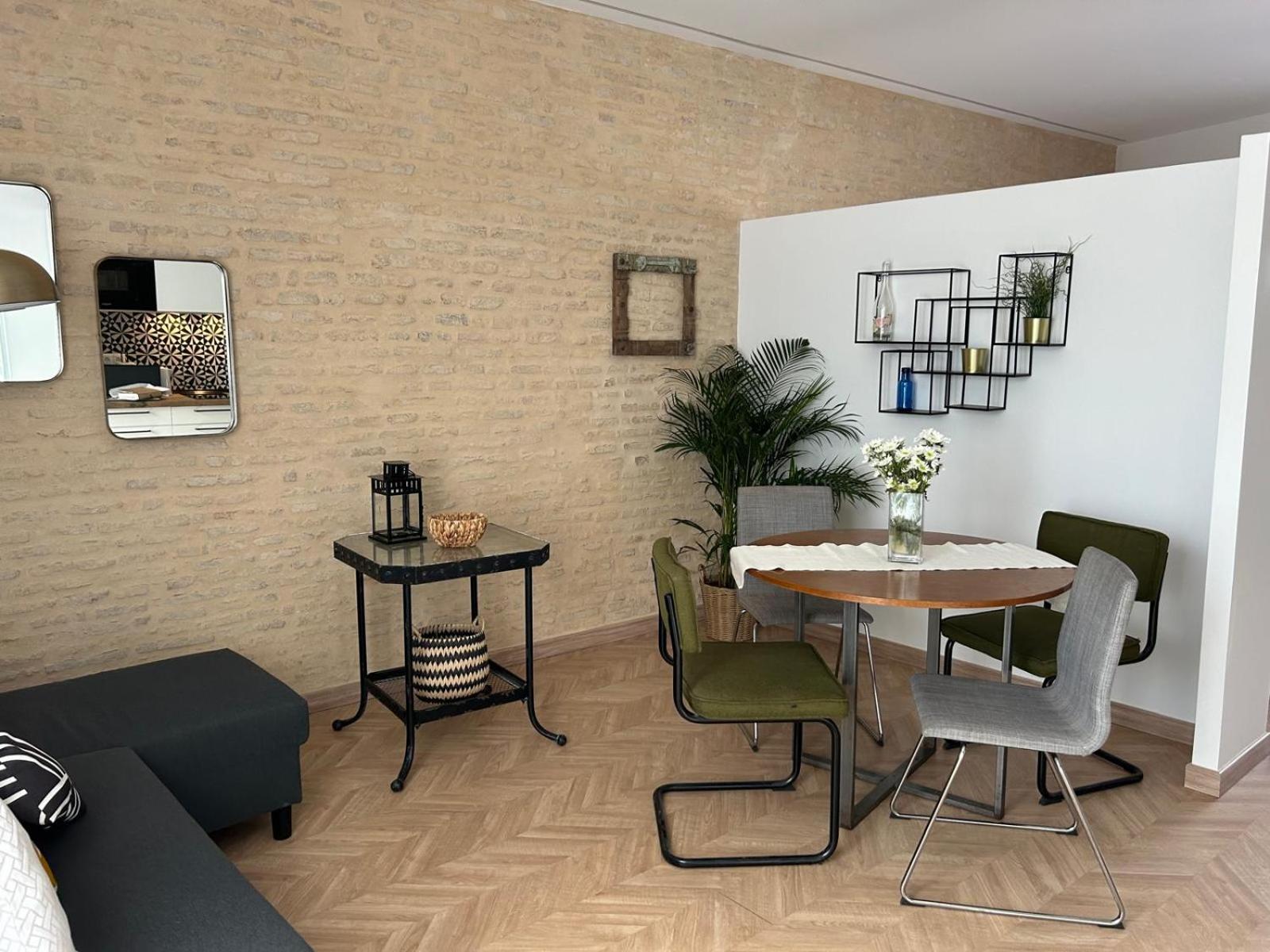 Center Apartment Fully Eqquiped Opcional Breakfast Sevilla Exterior foto
